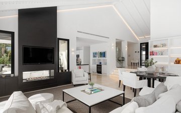 Property slide 22