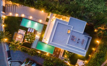 Property slide 30
