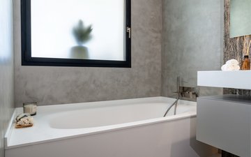 Property slide 33