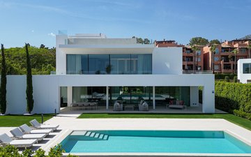 Property slide 18