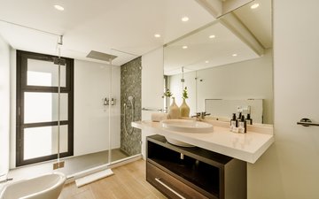 Property slide 24
