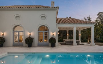 Property slide 48