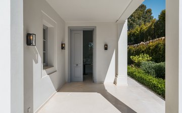 Property slide 20