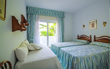Property slide 16