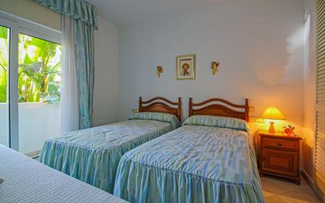 Property slide 17