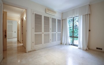 Property slide 15
