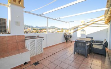 Property slide 10