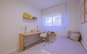 Property slide 25