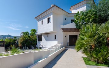 Property slide 7