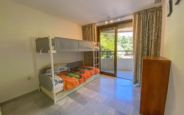 Property slide 10