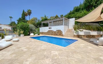Property slide 31
