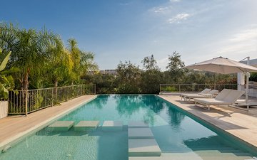 Property slide 24