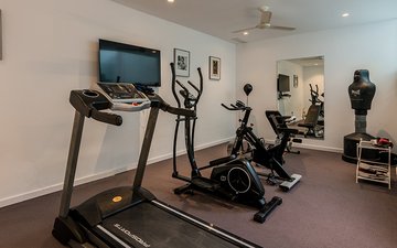 Property slide 20