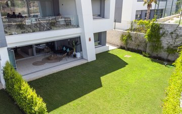 Property slide 31