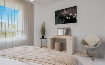 Property slide 19