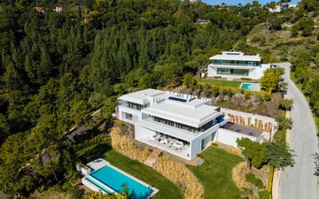 Slajd nieruchomości 33