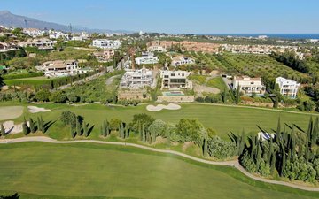 Slajd nieruchomości 9