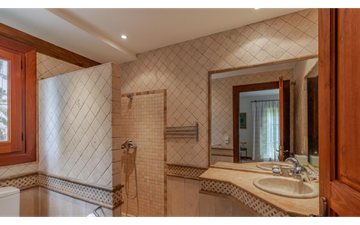 Property slide 21