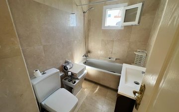 Property slide 16