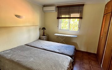 Property slide 21