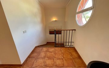 Property slide 25