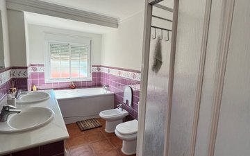 Property slide 20