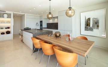 Property slide 21