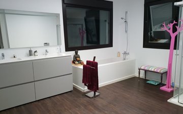 Property slide 20