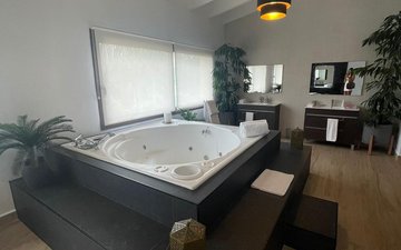 Property slide 27