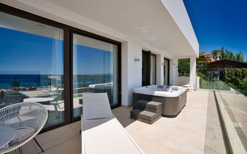 Slajd nieruchomości 8