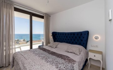 Slajd nieruchomości 16