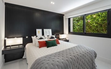 Property slide 18