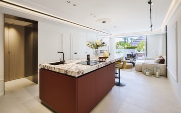 Property slide 10
