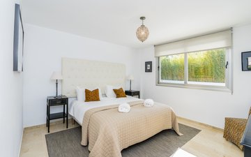 Property slide 20