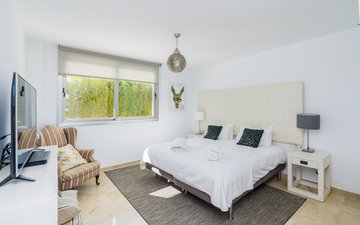 Property slide 19