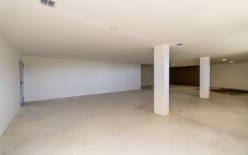 Property slide 48