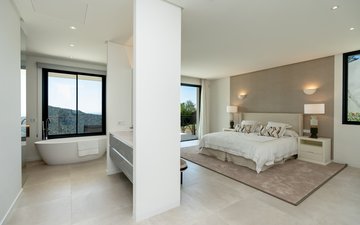 Property slide 8