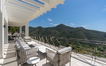 Property slide 25