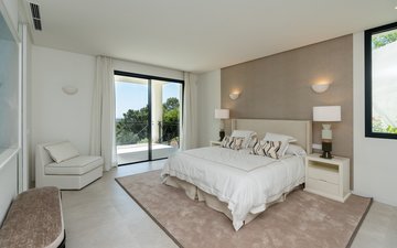 Property slide 7