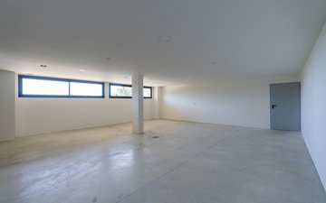 Property slide 46