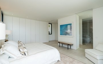 Property slide 10