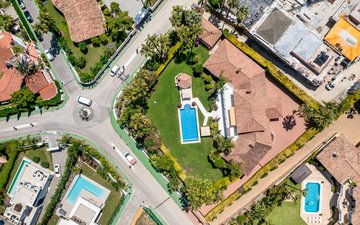 Property slide 4