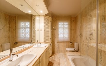Property slide 21