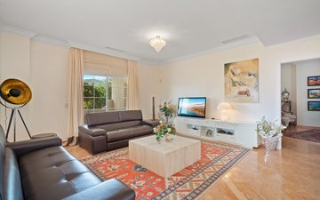 Property slide 39
