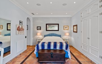 Property slide 31