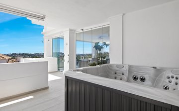 Property slide 32