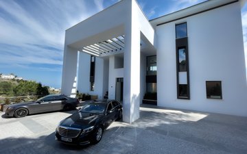 Property slide 10