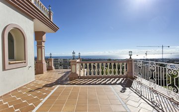 Property slide 46