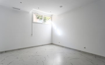 Property slide 42