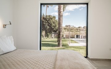 Property slide 17